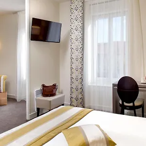 arverna-hotel.hotels-rhonealpes.com/